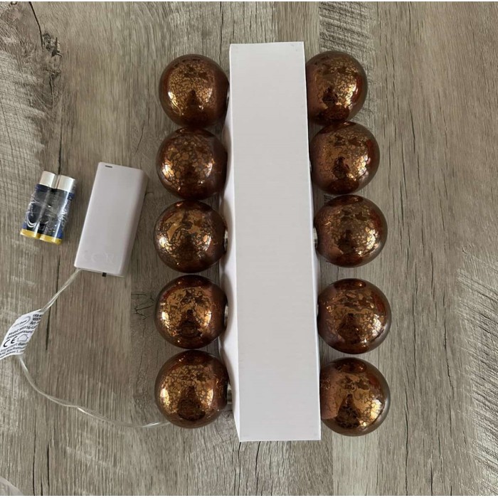 Гірлянда LED-ланцюг LightZone 10 кульок (бронзові) 2,25м на батарейках Гірлянда LED-ланцюг LightZone 10 кульок (бронзові) 2,25м на батарейках